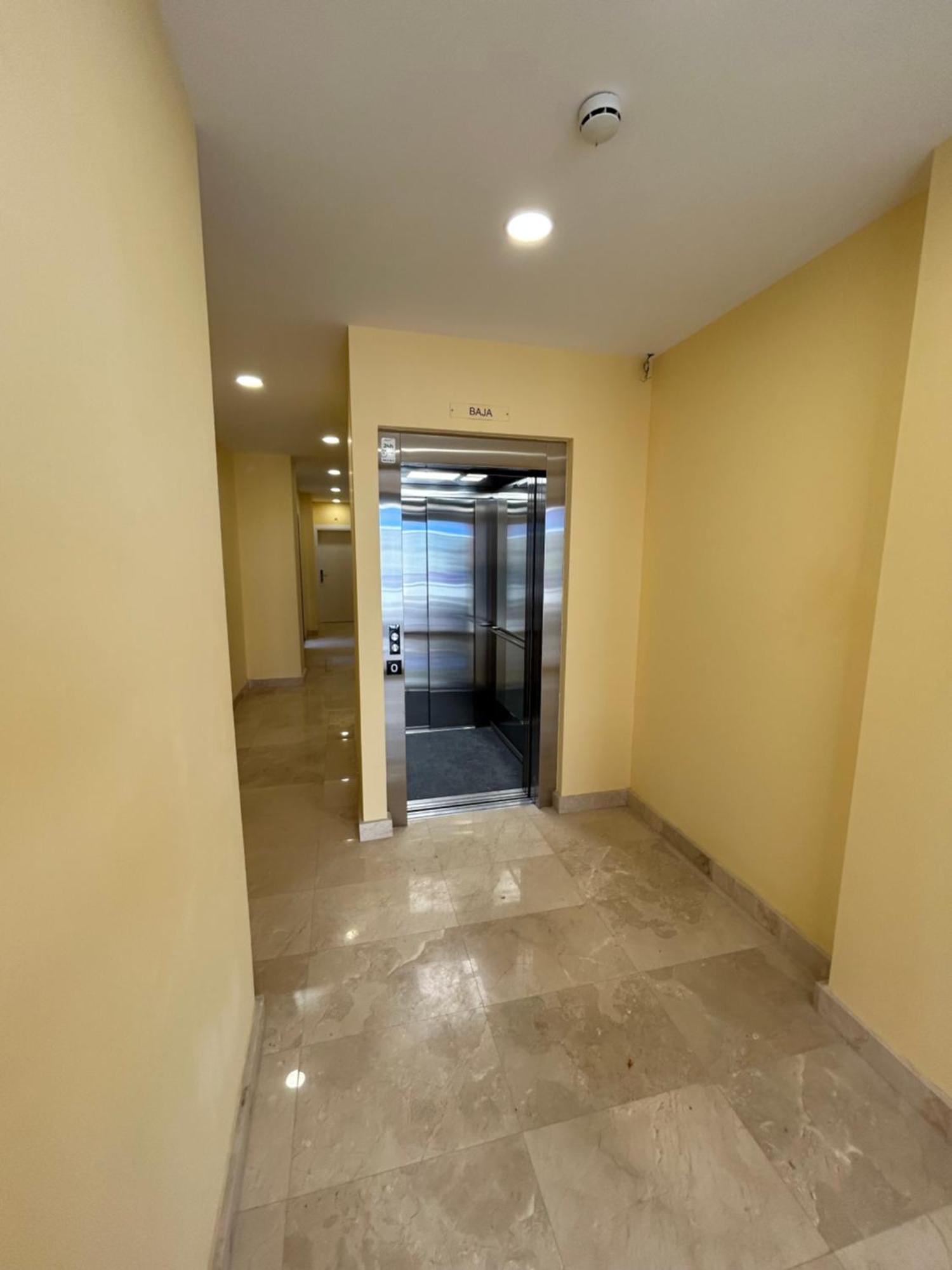 Turisticos Aeropuerto Barajas Apartamento Madri